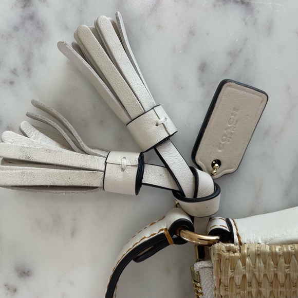 Coach Tan and White Woven Bag - Picture 6 of 7